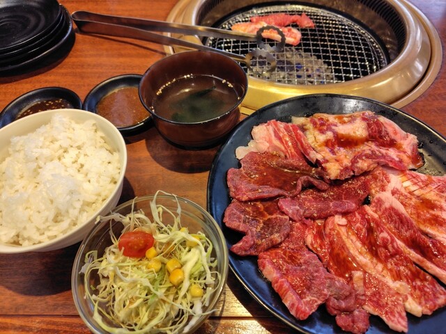 焼肉勝っちゃん 尼崎アマドゥ店 - 尼崎センタープール前/焼肉 | 食べログ