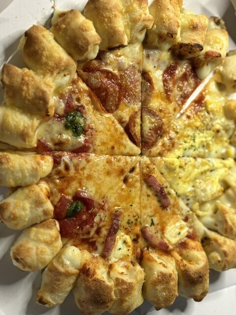 ピザハット 酒田店 - 酒田（ピザ）の写真