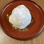 森まんじゅう店 - 料理写真:いちご大福   180円なり