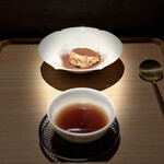 炭焼 おかげさん - 自家製ティラミスと北限の村上紅茶