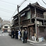 土手の伊勢屋 - 2025年4月