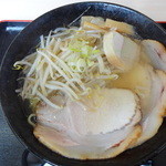 春日食堂 - しおちゃーしゅう　900円
