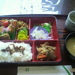 ふれあい - 幕の内弁当８００円（コーヒー付）