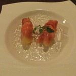 Wine Bar Ke Qoo - 桃に生ハム