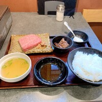 大阪福島焼肉 とっぷく - ステーキ定食（2,000円）