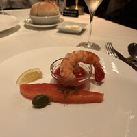 ロウリーズ・ザ・プライムリブ 恵比寿ガーデンプレイス店 -  ロウリーズ・ザ・プライムリブ 恵比寿ガーデンプレイス店 -