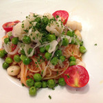 オステリア ガウダンテ - 帆立小柱 グリーンピース トマトの冷製カペリーニ(大盛)