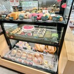 スターバックスコーヒー - スタバさんのドーナツなどは
とても豊富で魅力的♡