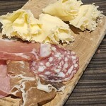 Milks -FRESH CHEESE＆WINE - 