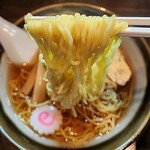 旬采 zio - あっさり煮干しそば の麺
