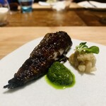 HAGI - ③ メヒカリ
      　★ 朝漁れメヒカリの薪火炙り、キャベツの蕾のソースと発酵白菜添え