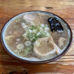 長寿軒 - ラーメン（650円）