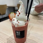 182CAFE - ドリンク写真: