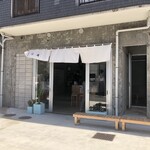 SIDE STAND - おしゃれ銭湯だね。