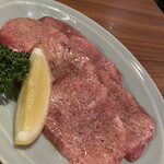 焼肉ホルモン金樹 - 