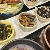 ヒル薬膳粥・ヨル貝料理カイノクチ - 
