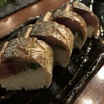 酒と肴と旨いもん 笑緒一 - 鯖棒鮨