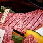 神戸ビーフ焼肉 お加虎 - 