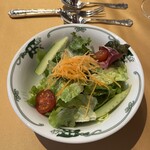 万平ホテル メインダイニングルーム - スモールサラダ