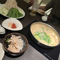 博多もつ鍋 やま中 赤坂店 -  博多もつ鍋 やま中 赤坂店 -