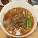 担々麺 ほおずき - 担々麺（大辛＋）＋排骨＋ひき肉