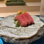 新宿 天麩羅 鮨 きた川 - 旬の刺身(長崎県産の本鮪)