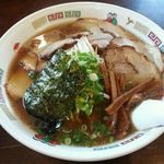 楽家 - チャーシュー麺