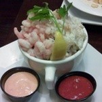 Dungeness Bay Seafood House - シーフードサラダ　カップの下の方は野菜です