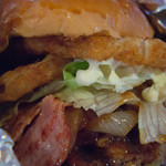 淡路島バーガー - ちょっとアップ