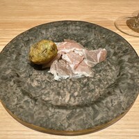 ホホバレ - アグー豚の生ハムともずくのゼッポリーニ