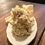 西荻タンドール 5Lab - 【グリーンカレーさつまいもサラダ】ﾊﾟﾊﾟﾄﾞ付