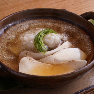 出汁と旨味を引き出す調理で堪能する旬の味をおまかせコースで