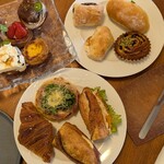 丘の上のパン屋 - 