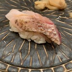 立ち食い鮨極 - 