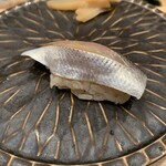 立ち食い鮨極 - 