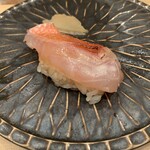 立ち食い鮨極 - 