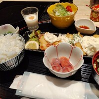水たき料亭 博多華味鳥 ヒルトンプラザウエスト店 - 