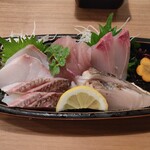 二代目居酒屋ばんらい - 刺身盛り合わせ 1人前