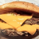 マクドナルド - 料理写真:ホント肉厚
