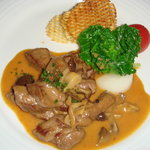 ル・ボ・ヴィラージュ - 牛フィレ肉網焼きステーキ、エストラゴン入り粒マスタードソース