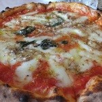 ピッツァ　ランチ：1670円　税込