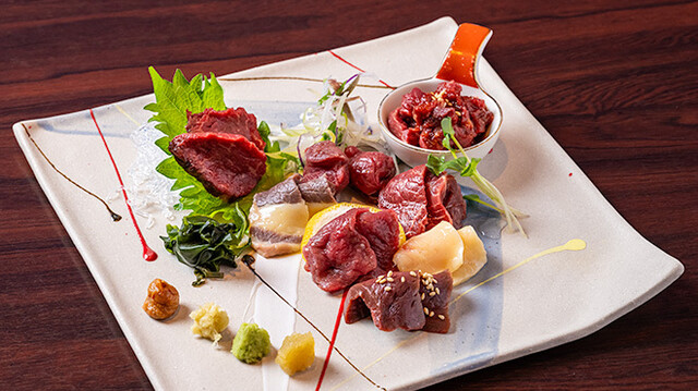 型無夢荘 （カタナシムソウ）のご予約 - 京急川崎/馬肉料理 | 食べログ