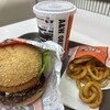 A＆W 石垣店