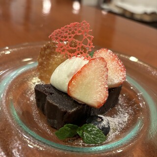 洋食 もくれん_2