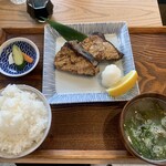 ごはんや 飯すけ - 