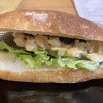 Cafe Akai Harinezumi