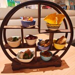 フードふうど - 世界のおつまみ８種盛り