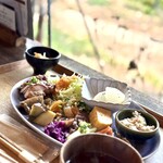 カフェ ヒヨリ - 