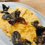 大衆食堂あまつ - キクラゲと卵のオイスター炒め