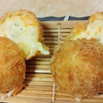 とんかつ 武蔵 - サラダコロッケ